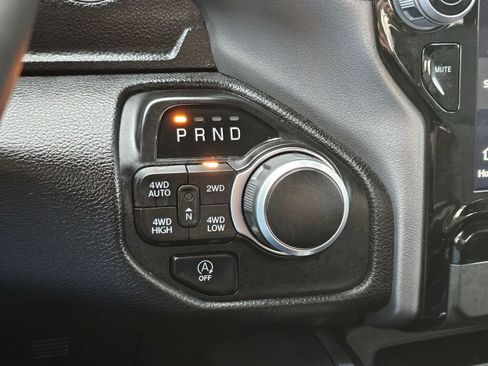 Used 2024 RAM 1500 Big Horn image 24