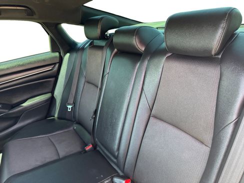Used 2020 Honda Accord Sport image 16