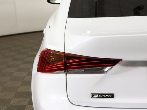 Used 2019 Lexus IS 300 F Sport image 17