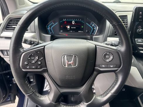 Certified 2024 Honda Odyssey EX-L image 11
