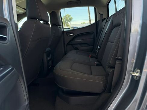 Used 2021 Chevrolet Colorado LT w/ LT Convenience Package image 42