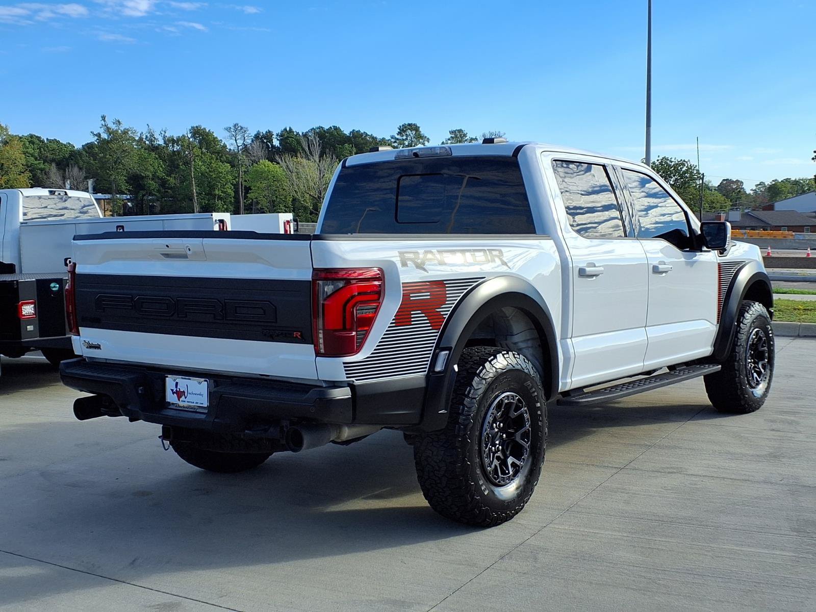 Used 2024 Ford F150 Raptor w/ Equipment Group 803A Raptor R AWD/4WD image 6