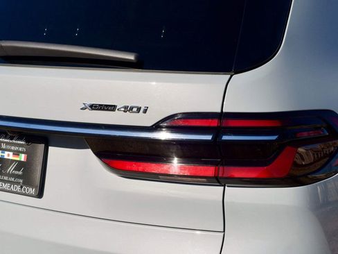 Used 2023 BMW X7 xDrive40i w/ M Sport Package image 9