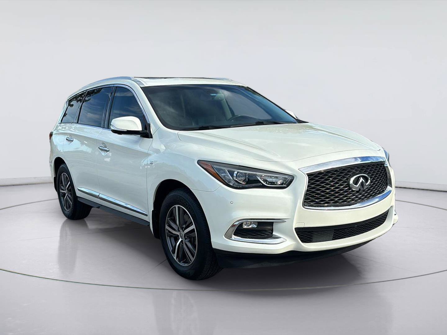 Used 2018 INFINITI QX60 FWD w/ Premium Plus Package image 7