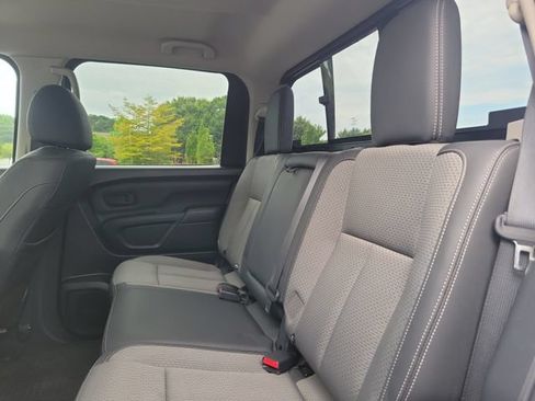 Used 2021 Nissan Titan S w/ S Utility Package RWD image 10