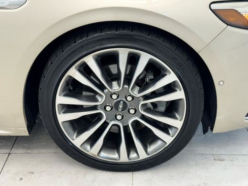Used 2017 Lincoln Continental Reserve w/ Technology Package AWD/4WD image 47