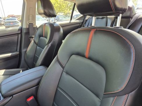 Certified 2025 Nissan Sentra SR w/ SR Premium Package FWD image 18