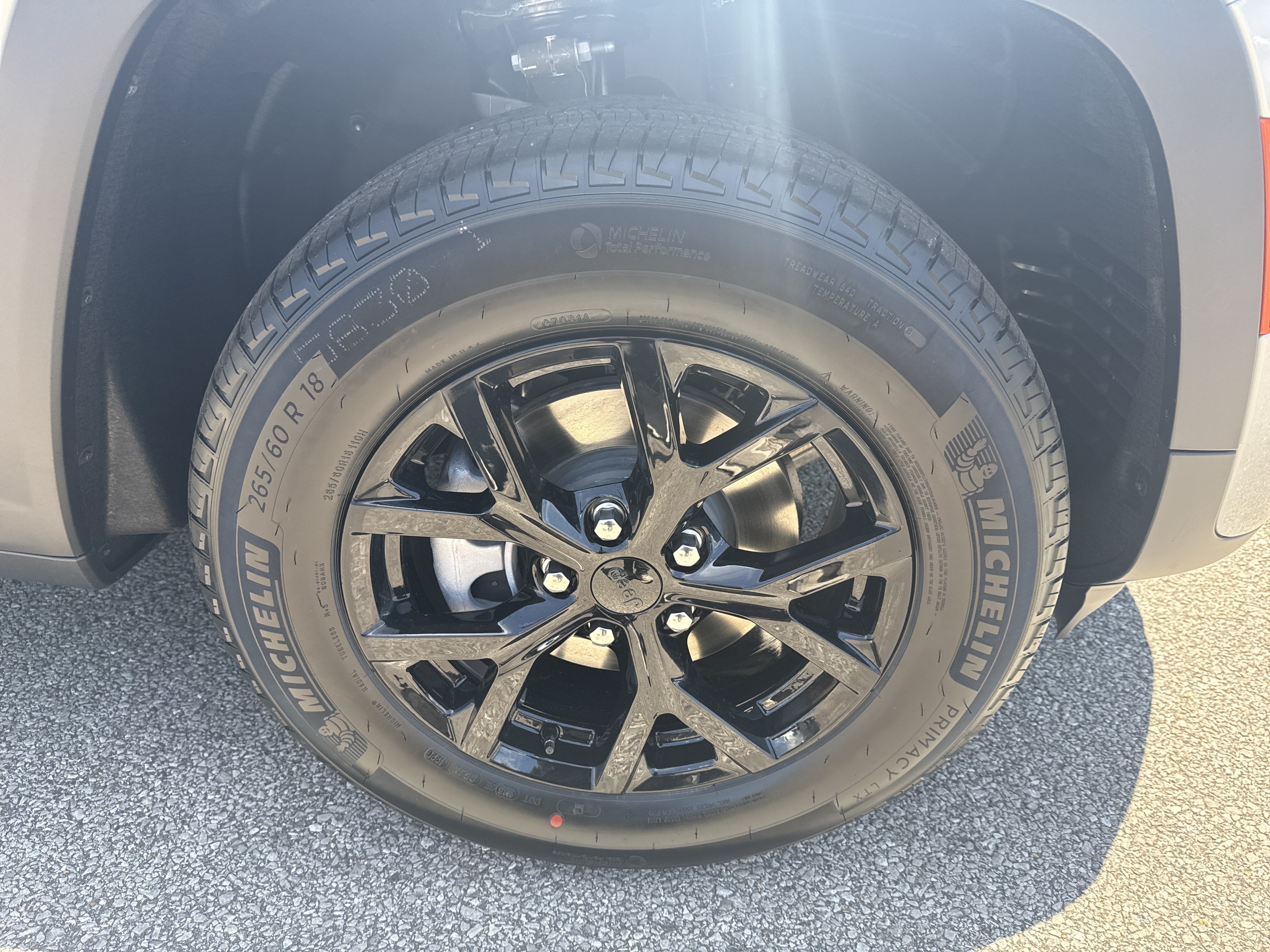 New 2026 Jeep Grand Cherokee Altitude RWD image 13