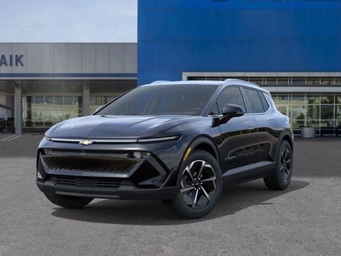 New 2026 Chevrolet Equinox EV LT FWD image 6