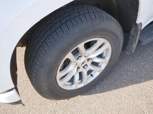 Used 2021 Chevrolet Silverado 1500 RST image 16