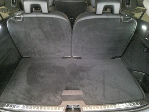 Used 2020 Volvo XC90 T6 Momentum w/ Protection Package Premier image 14