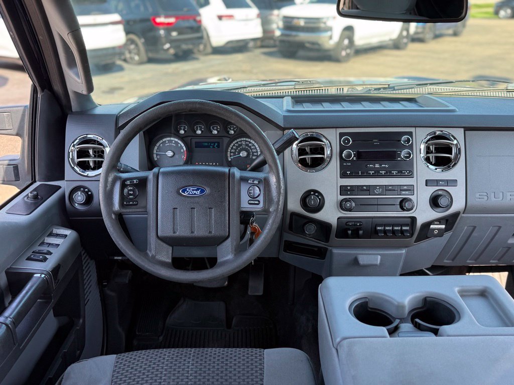 Used 2016 Ford F250 XLT w/ Snow Plow Prep Package AWD/4WD image 5