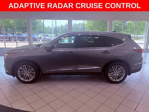 Used 2023 Acura MDX SH-AWD w/ Advance Package image 4