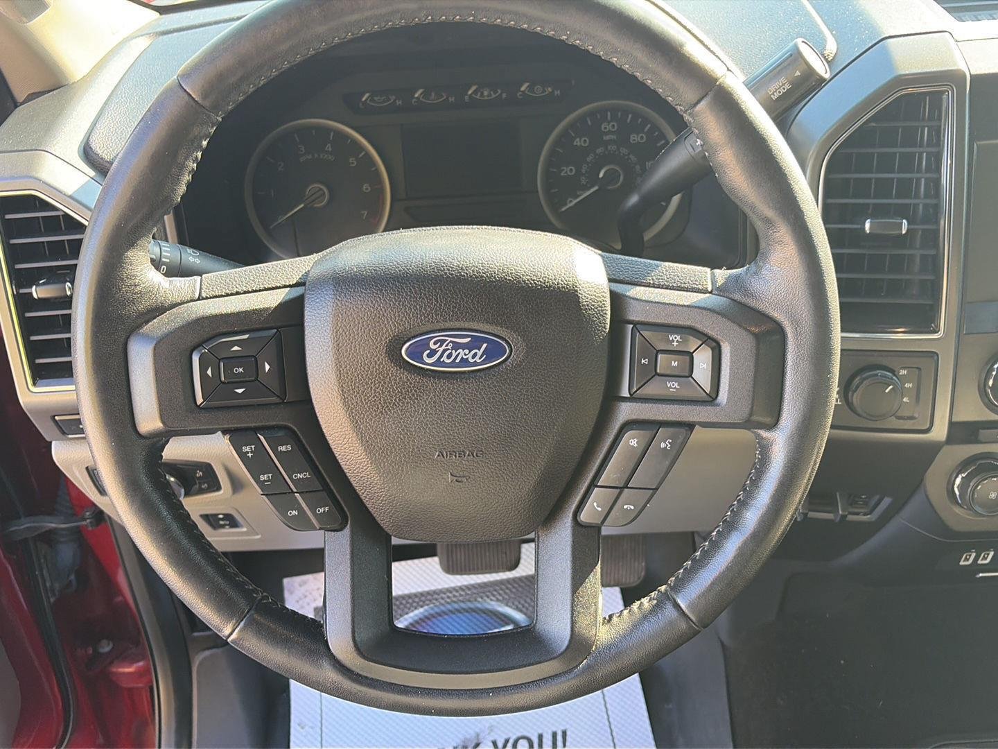 Used 2018 Ford F150 XLT w/ Equipment Group 302A Luxury AWD/4WD image 16