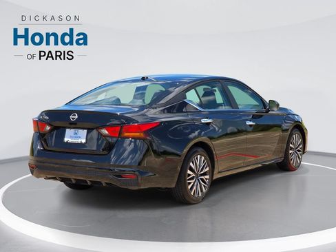 Used 2025 Nissan Altima 2.5 SV FWD image 5
