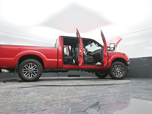 Used 2011 Ford F250 Lariat w/ Lariat Interior Pkg image 44