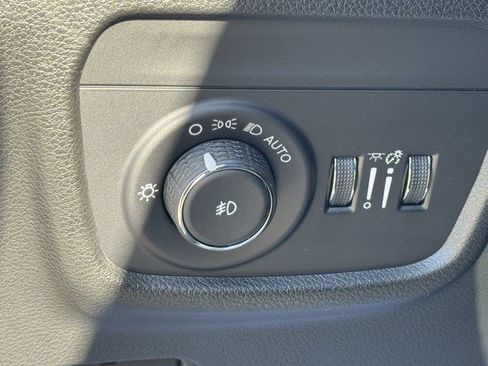 New 2026 Jeep Grand Cherokee Limited Reserve image 13