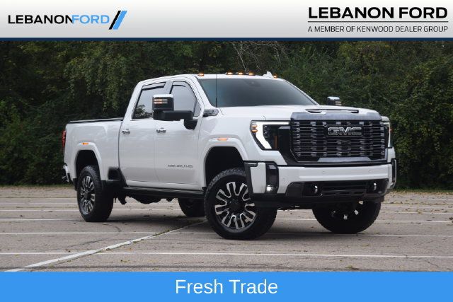 Used 2024 GMC Sierra 3500 Denali Ultimate AWD/4WD image 1