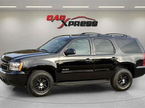 Used 2013 Chevrolet Tahoe LT image 18
