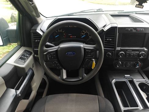 Used 2018 Ford F150 XL w/ Equipment Group 101A Mid AWD/4WD image 12