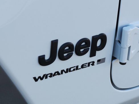 New 2024 Jeep Wrangler Unlimited Sport image 10