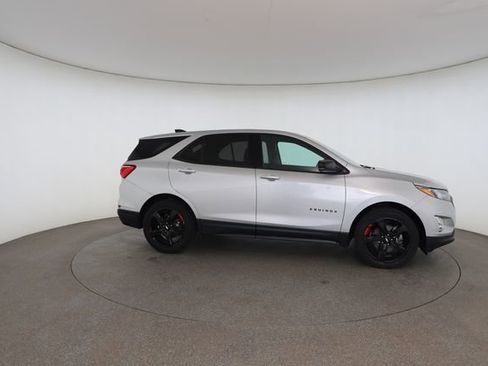 Used 2020 Chevrolet Equinox LT image 23