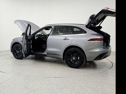 New 2026 Jaguar F-PACE R-Dynamic S image 12