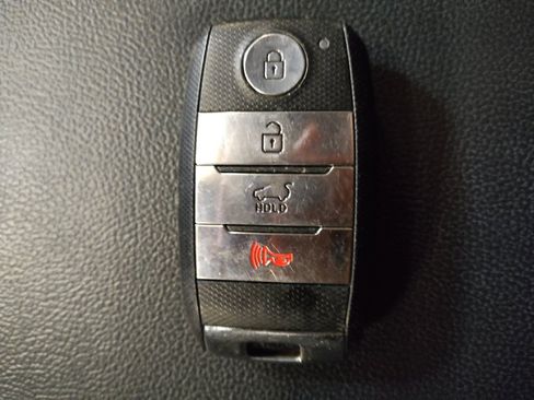 Used 2019 Kia Sorento EX w/ EX Touring Package FWD image 32