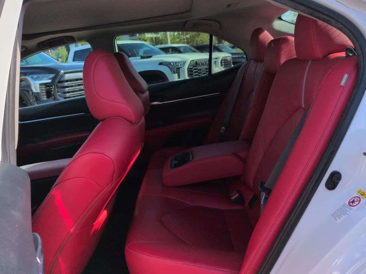 Used 2019 Toyota Camry XSE FWD image 13