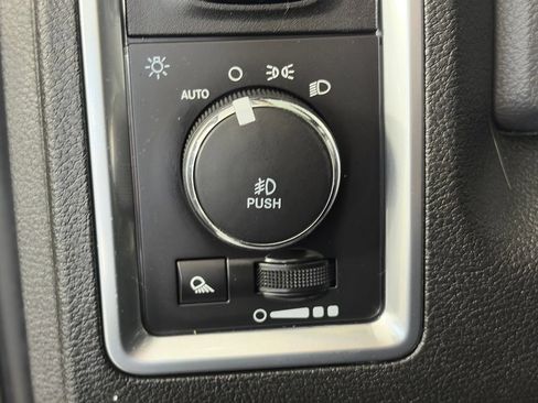 Used 2018 RAM 1500 Big Horn AWD/4WD image 24