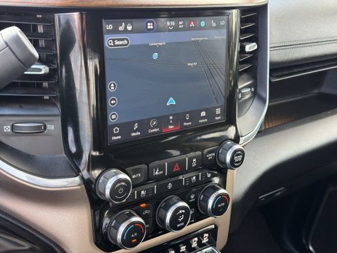 Used 2024 RAM 2500 Laramie w/ Safety Group AWD/4WD image 22