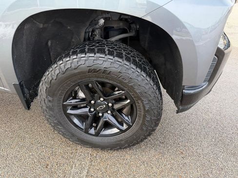 Used 2020 Chevrolet Silverado 1500 Custom Trail Boss w/ Custom Convenience Package image 9