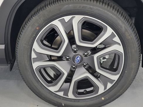 New 2026 Subaru Ascent Limited image 7