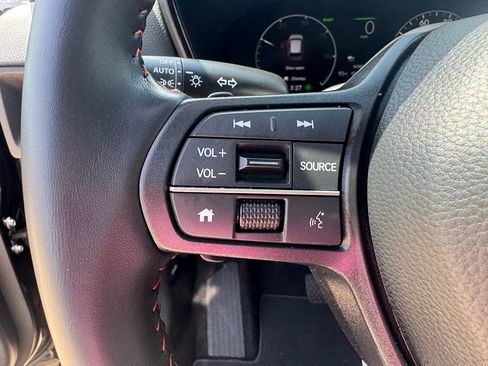 Certified 2025 Honda CR-V Sport image 13