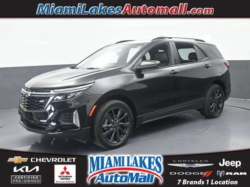 Used 2023 Chevrolet Equinox RS FWD image 1