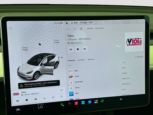 Used 2022 Tesla Model Y Long Range AWD/4WD image 18