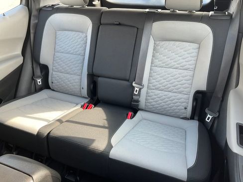 Used 2020 Chevrolet Equinox LS AWD/4WD image 21