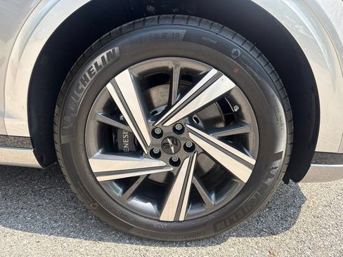 New 2026 Genesis GV70 3.5T Sport Advanced AWD/4WD image 12