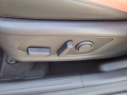 Used 2024 Kia Sportage SX FWD image 23