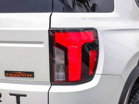Used 2026 Honda Passport TrailSport Elite image 9