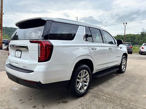 Used 2022 GMC Yukon SLT w/ SLT Luxury Package AWD/4WD image 6
