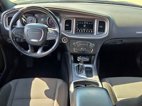 Used 2022 Dodge Charger SXT image 23