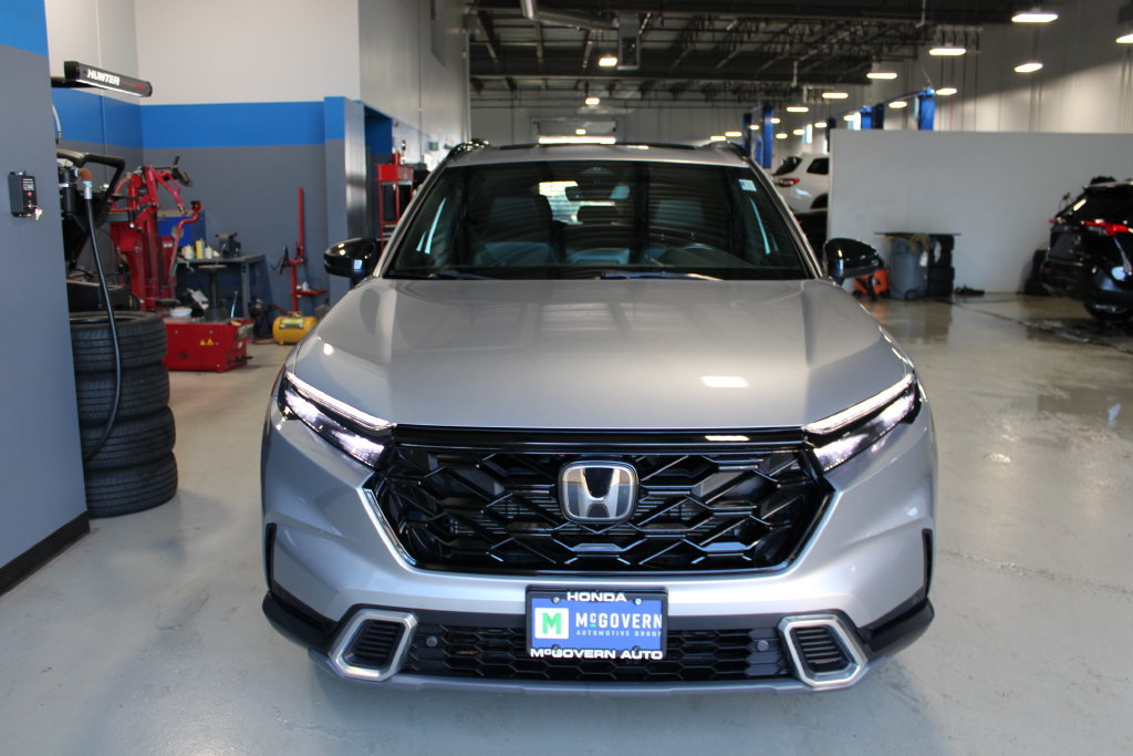 Used 2023 Honda CR-V Sport Touring image 2