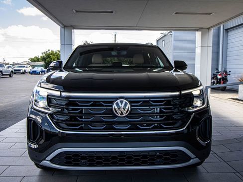 New 2026 Volkswagen Atlas Cross Sport SEL AWD/4WD image 9