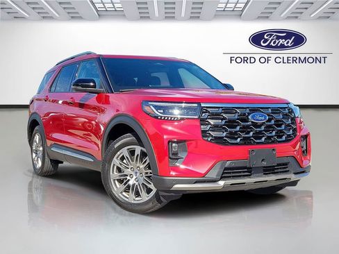Used 2025 Ford Explorer Platinum image 1