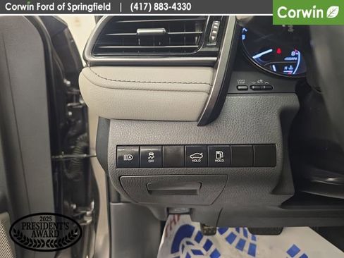 Used 2022 Toyota Camry SE image 30