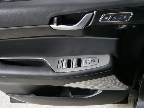 Used 2021 Hyundai Palisade Limited w/ Cargo Package image 19