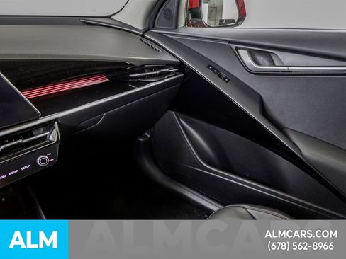 Used 2024 Kia Niro Wind image 41