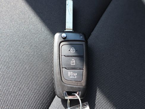 Used 2024 Hyundai Tucson SE AWD/4WD image 24