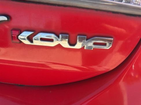 Used 2010 Kia Forte Koup SX image 8